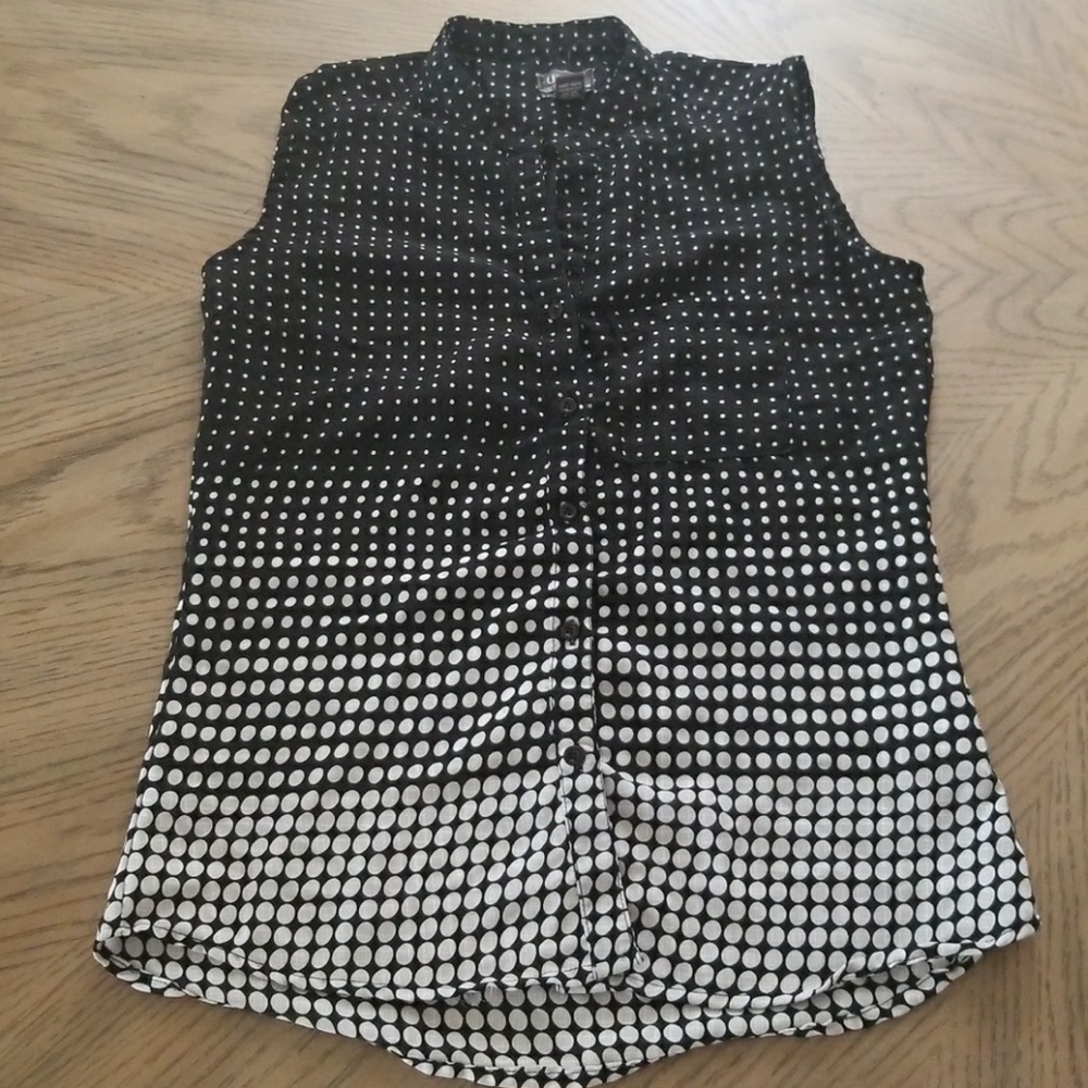 Black and white blouse